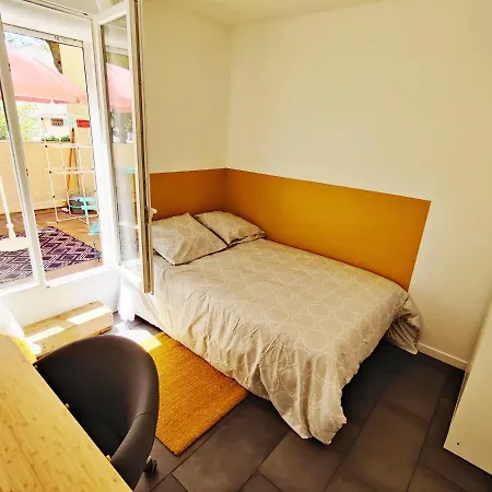 شقة 450 - T4 + 2 Terrasses + Parking مونبيلييه
